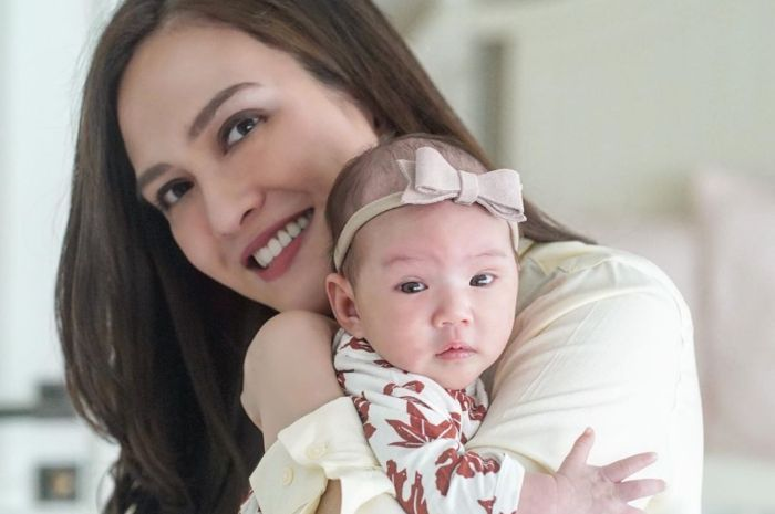 Putri Semata Wayangnya Kena Nyinyiran Netizen, Shandy Aulia Mengamuk Hingga Lontarkan Balasan Menohok: Otak Kamu yang Gizinya Kurang!