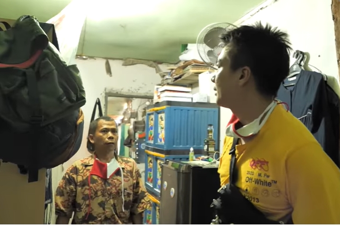 Rumah pak Slamet,  supir Baim Wong