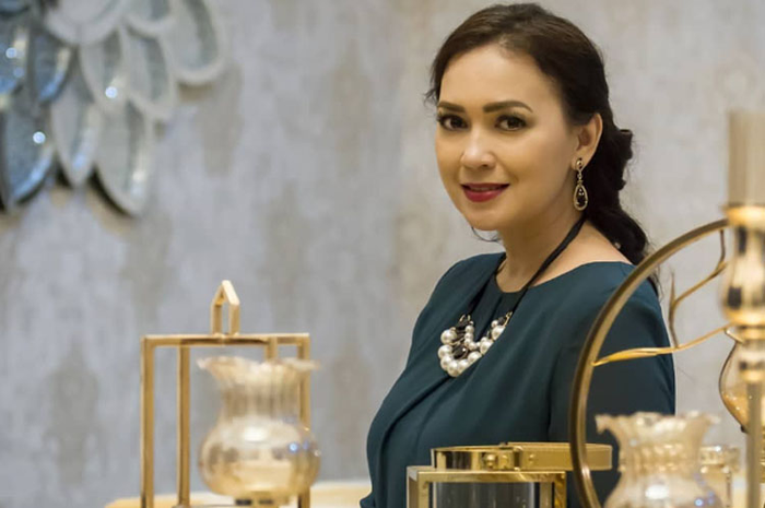 Ira Wibowo