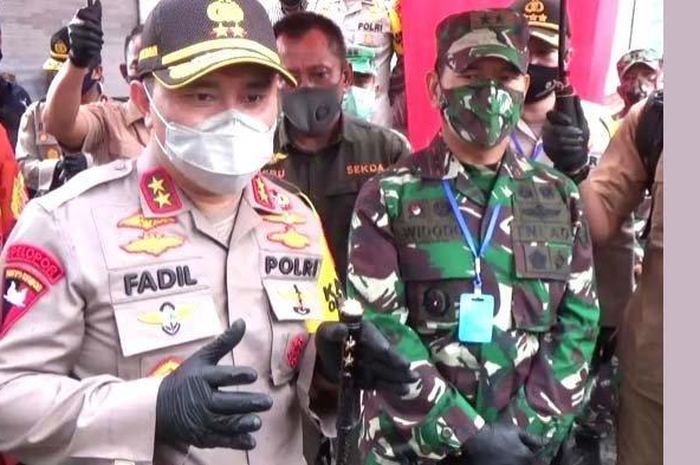 Kapolda Jatim Irjen Pol Moh Fadil Imran dan Pangdam V Brawijaya Mayjen TNI Widodo Iryansah dan Sekdaprov Heru Tjahyono 