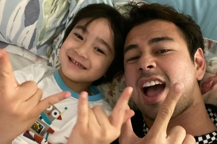 Perilaku Anaknya Berubah Drastis Usai Keliling Dunia, Raffi Ahmad Diam-diam Pernah Pergoki Rafathar Lakukan Aksi Mengejutkan di Dalam Kamar Mandi, Satu Rumah Sampai Geger
