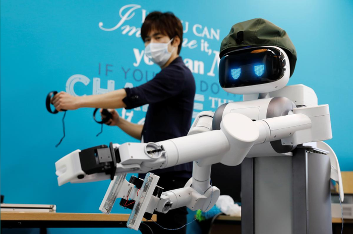 Robot Avatar Ugo miliki Mira Robotics Jepang.