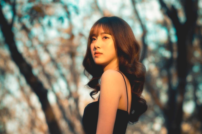 Ilustrasi wajah glowing