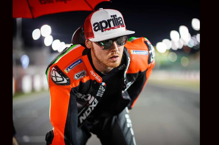 Test rider Bradley Smith desak Aprilia kasih kejelasan status dirinya di dalam tim, dipecat atau lanjut jadi test rider atau pengganti Andrea Iannone?