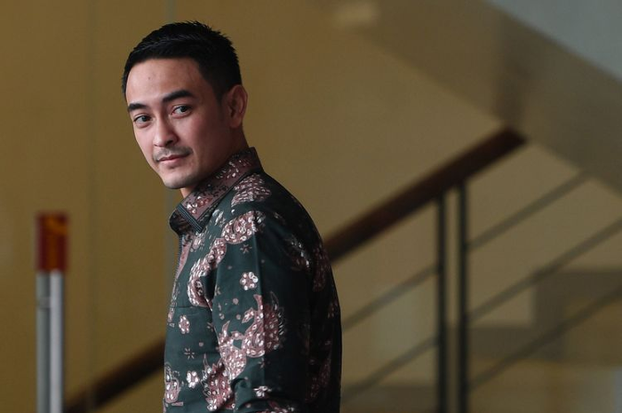 Mantan aktor dan mantan Gubernur Jambi, Zumi Zola