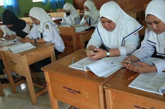 ilustrasi belajar tatap muka