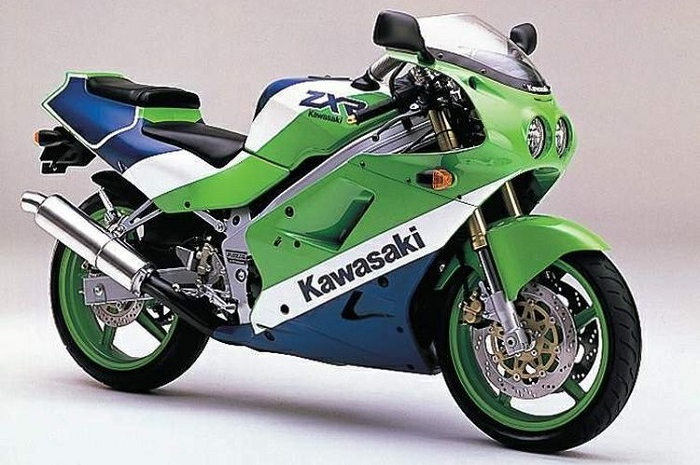 Mbahnya Kawasaki Ninja 250 4 silinder pernah bertahan selama beberapa tahun.