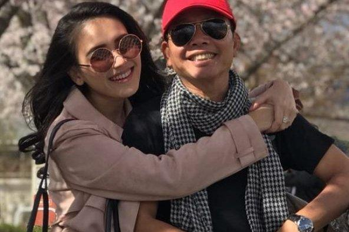 Ayu Ting Ting dan ayah Rozak