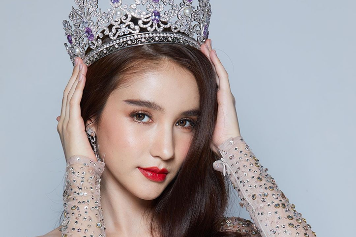 Rinrada Thurapan, Ladyboy tercantik di Thailand