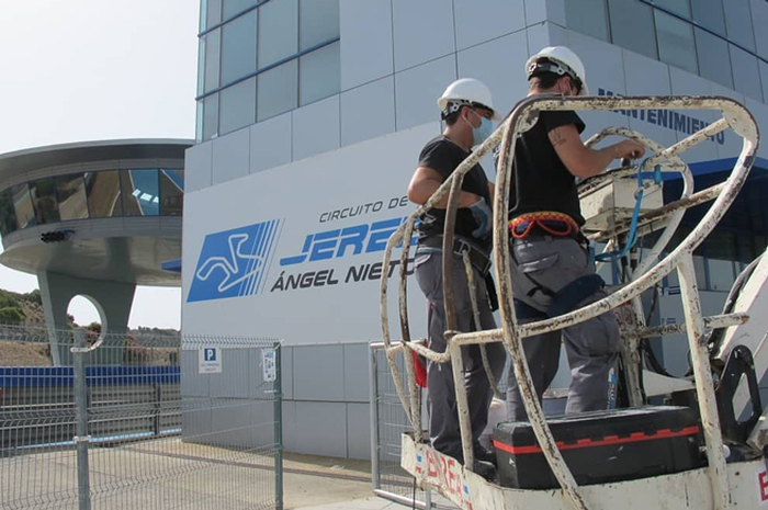 Sirkuit Jerez bersiap jadi host Jadwal MotoGP 2020 (19/7/2020) melakukan pembenahan dan juga larangan pembalap MotoGP latihan di sirkuit Jerez