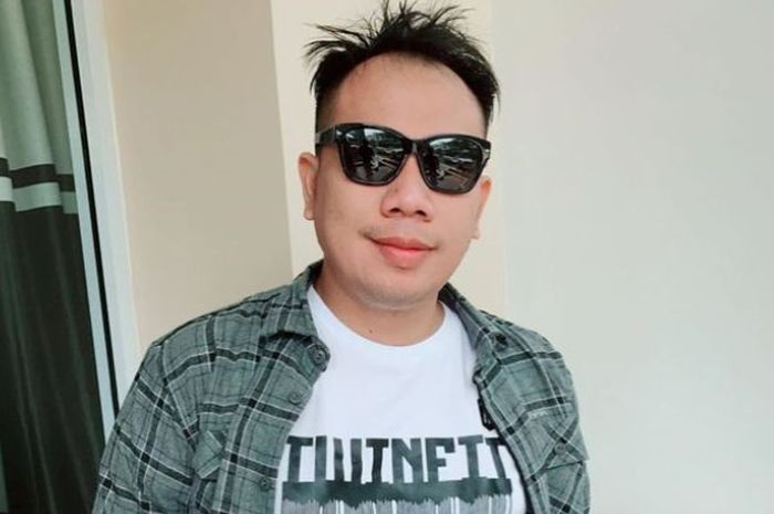 Vicky Prasetyo 