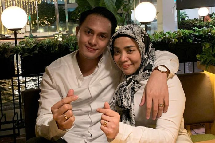 Fadel Islami dan Muzdalifah
