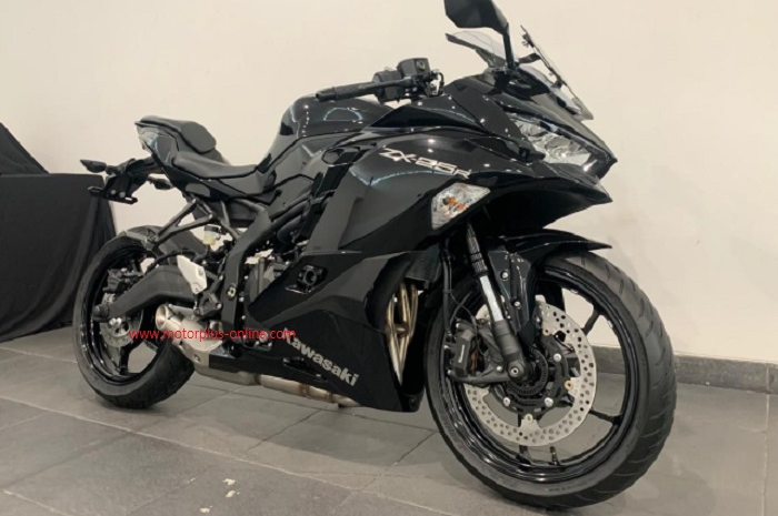 Masih Bisa Diupsize, Ini Lebar Pelek dan Ban Kawasaki Ninja 250 4 Silinder ZX-25R.