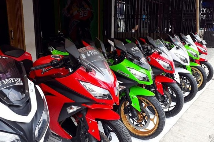 Ilustrasi motor bekas Kawasaki Ninja 250