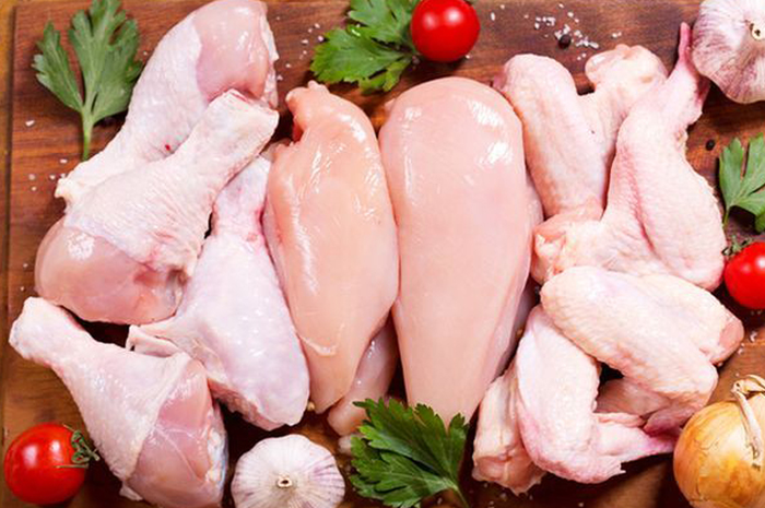 Hati-hati jika ingin membeli daging ayam untuk santapan keluarga, segera hindari jika temukan ciri-ciri berikut ini, bisa mengancam nyawa!