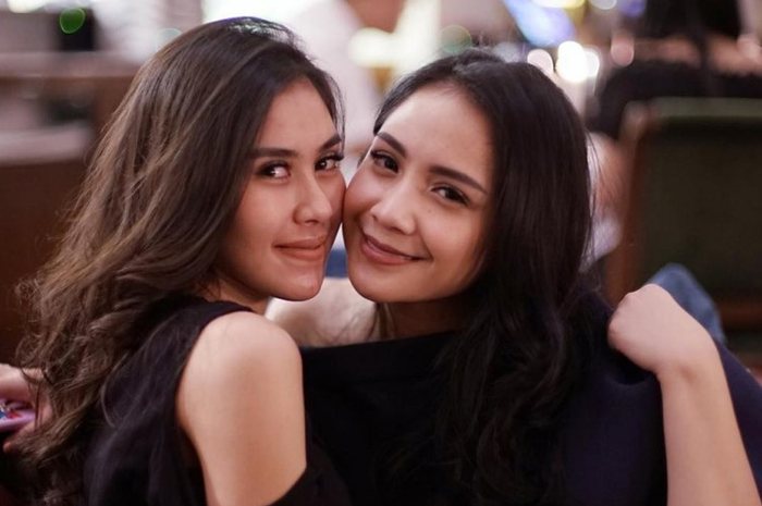 Syahnaz Sadiqah dan Nagita Slavina