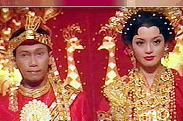 Potret pernikahan Ririn Ekawati dengan mantan suami, Edwin Abeng