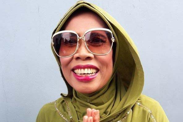 Komedian dan artis Omas Wati meninggal dunia