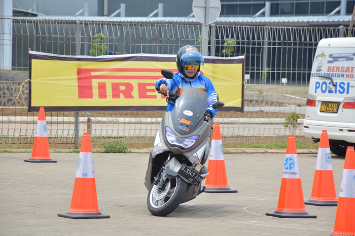 Kampas rem Yamaha NMAX dijual murah, apakah aman buat motor? Begini penjelasan pakar safety riding.