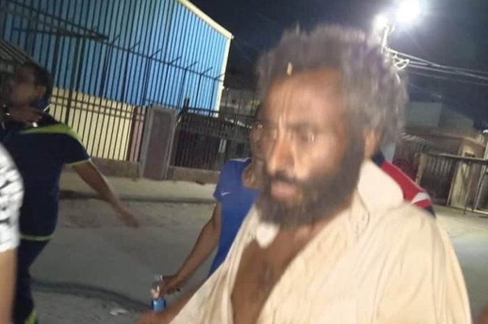 Sebuah keluarga menerima jasad putranya dari rumah sakit kemudian memakamkannya di kuburan, tapi 4 bulan kemudian dia berkeliaran di kuburan.