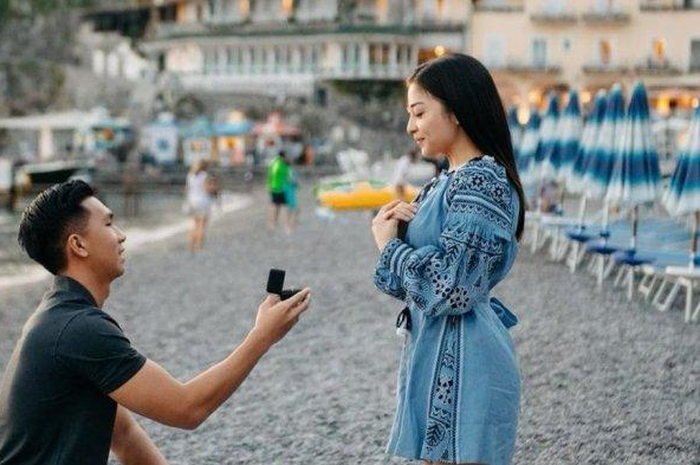 Indra Priawan dan Nikita Willy