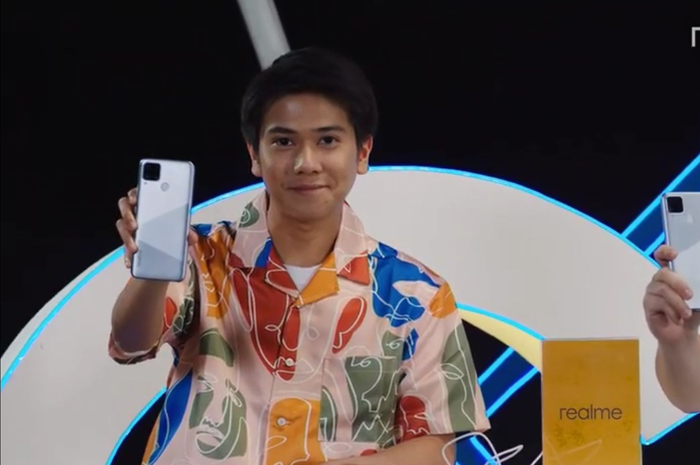 Peluncuran realme C15 yang datang dengan kapasitas baterai 6.000mAh pada hari Selasa (28/7).