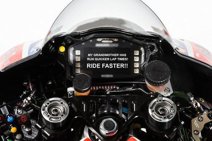 Dashboard canggih di motor motoGP