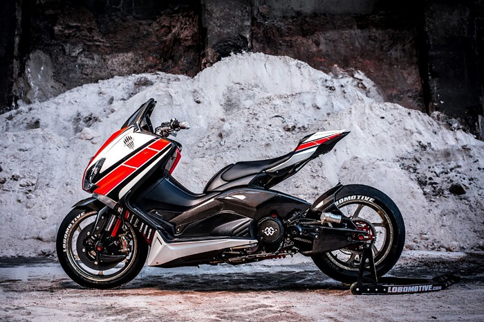 Modifikasi Yamaha TMAX tersangar di dunia garapan Xavi Gil dari Lobomotive