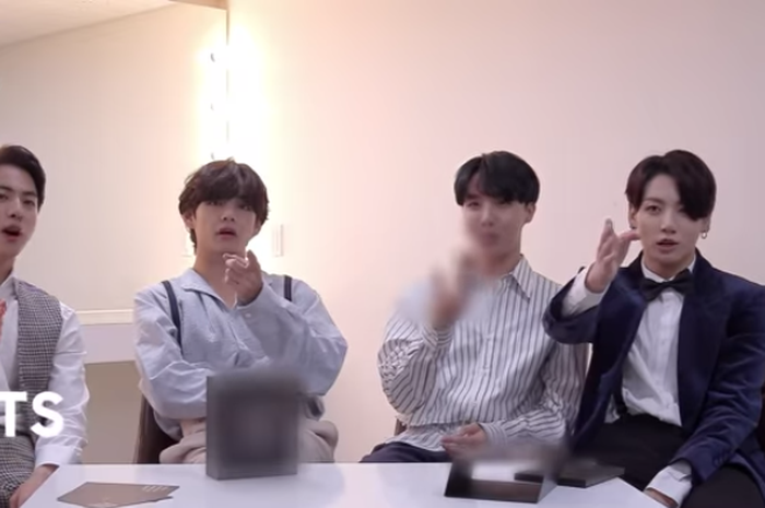 Tangkapan layar boyband BTS di trailer acara Unpacked 2020 yang bakal digelar oleh Samsung pada tanggal 5 Agustus 2020.