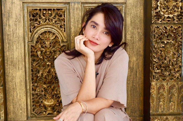 Pamer Genk Sosialita yang Dihuni Artis-artis Senior Kelas Kakap, Ussy Sulistiawaty Justru Bongkar Kelakuan Para Anggotanya Hingga Singgung Soal Umur dan Status