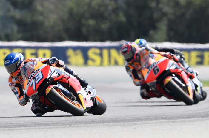 MotoGP Sirkuit Brno Ceko 2020 menjadi bukti kesalahan Honda yang hanya fokus kepada satu pembalap, yaitu Marc Marquez.