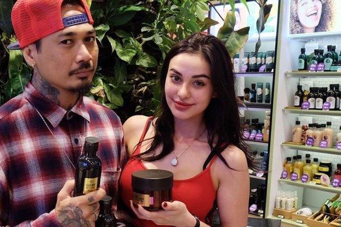 Jerinx SID dan Nora Alexandra
