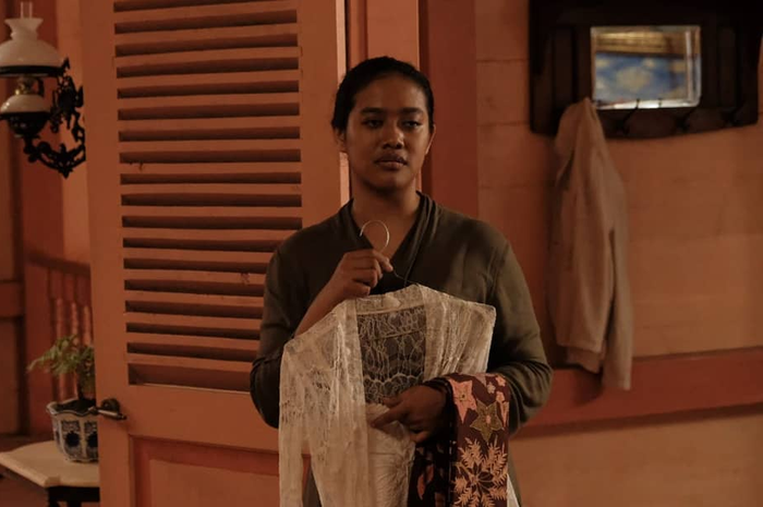 Siti Fauziah, pemeran Bu Tejo dalam film Tilik yang bikin penonton geregetan.