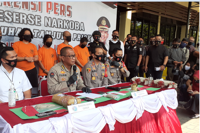 Konferensi pers kasus narkoba kru band J-Rocks di Polres Pelabuhan Tanjung Priok, Jakarta Utara, Sabtu (22/8/2020).