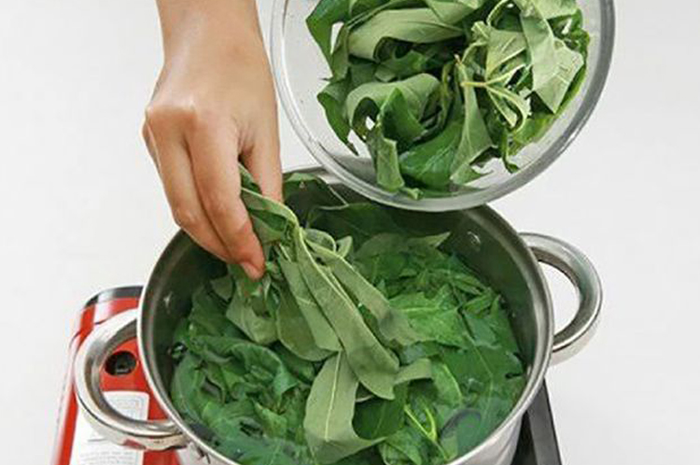 Cara memasak daun singkong ala rumah makan padang