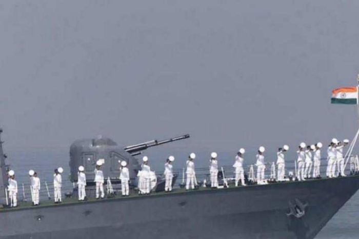 Militer India kerahkan kapal perang ke Laut China Selatan.