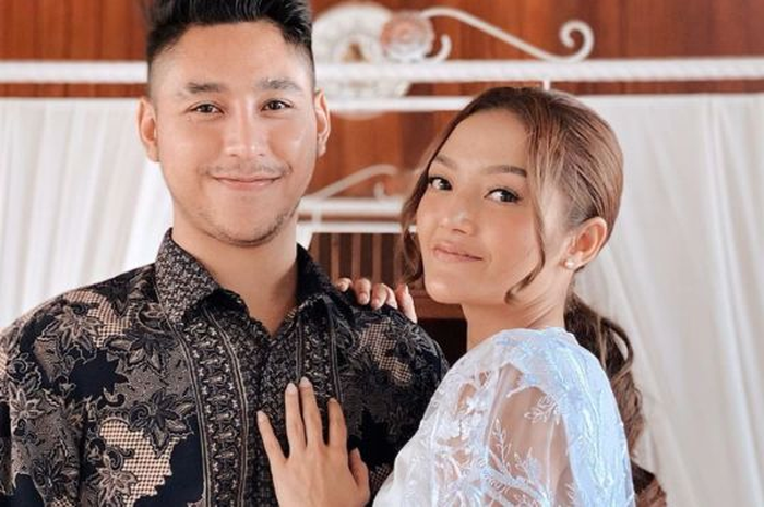 Siti Badriah buka-bukaan soal momen malam pertamanya bareng sang suami, ngaku dihantui gegara hal ini di kamar pengantin