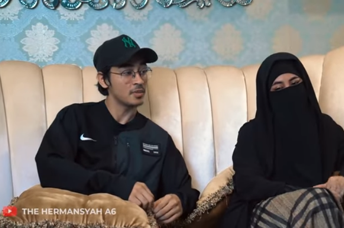 Abidzar dan Umi Pipik