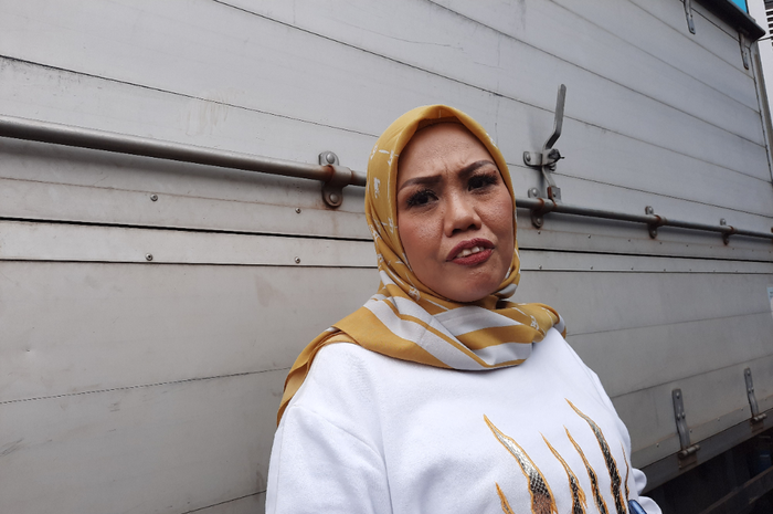 Elly Sugigi saat dijumpai Grid.ID di kawasan Tendean, Mampang, Jakarta Selatan, Jumat (11/9/2020).