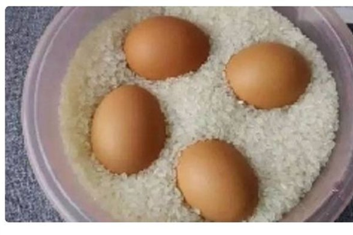 Coba simpan telur di dalam beras, anda akan terkejut lihat hal menakjubkan yang tak disangka-sangka ini