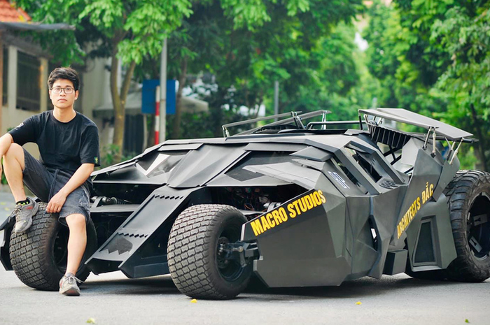 Batmobile yang dibuat Nguyen Dac Chung