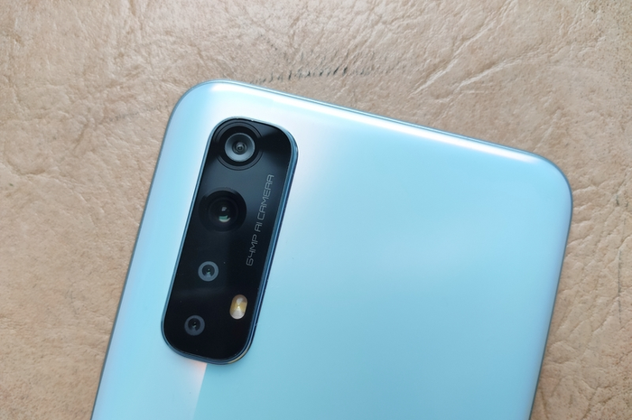 Quad Camera realme 7