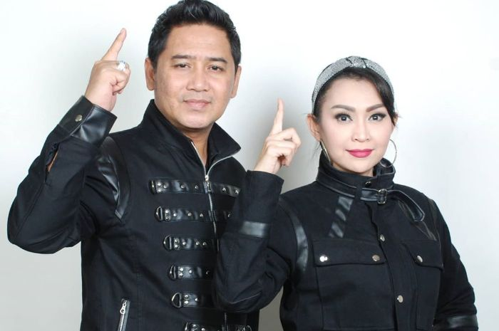 Sampai Buat Robby Purba Nyebut, Panglima Langit Ramal Prediksi Buruk 2 Artis Legendaris yang Bakal Tutup Usia di Akhir Tahun Ini: Laki-laki dan Sangat Terkenal