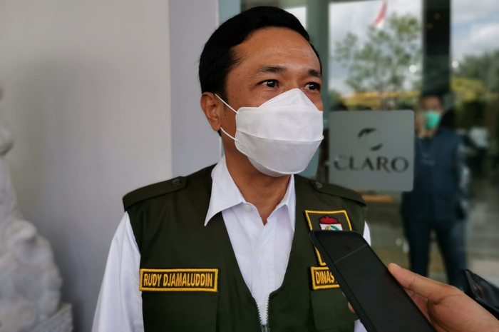 Pj Wali Kota Makassar umumkan hasil rapid test usai kontak dengan pejabat KPU yang positif 