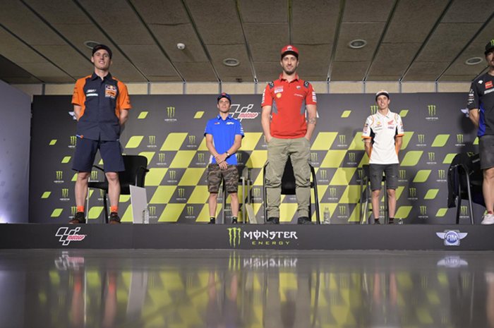 Sama kayak Valentino Rossi, Fabio Quartararo juga absen di konferensi pers MotoGP Catalunya, (24/9/2020). Fabio Quartararo terpaksa absen karena kurang enak badan