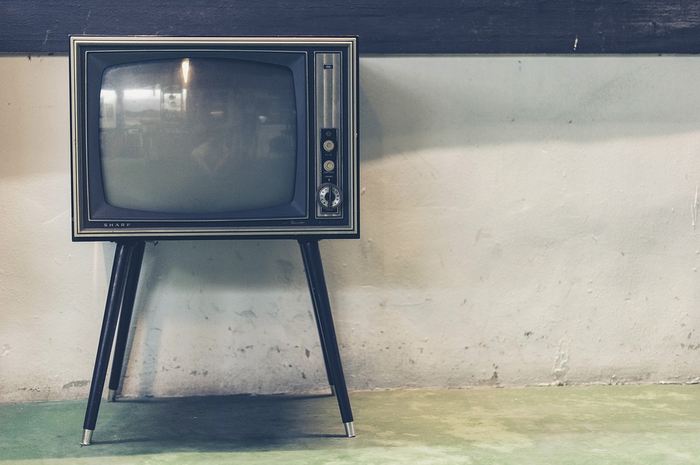 Televisi Tua Penyebab Gangguan Internet