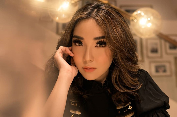 Gisella Anastasia 