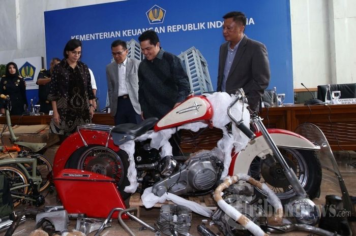 Mantan Dirut Garuda Indonesia, Ari Ashkara jadi tersangka kasus penyelundupan moge Harley-Davidson