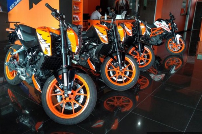  Mau tampil gaya gak perlu ribet, bawa pulang KTM Duke 200 sekarang per bulan cukup bayar Rp 1,3 jutaan.