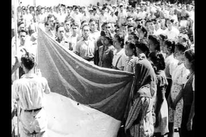 Bagi Belanda melepaskan Indonesia bukanlah hal sepele karena hal besar ini bakal didapatkan Belanda jika masih menguasai Indonesia.